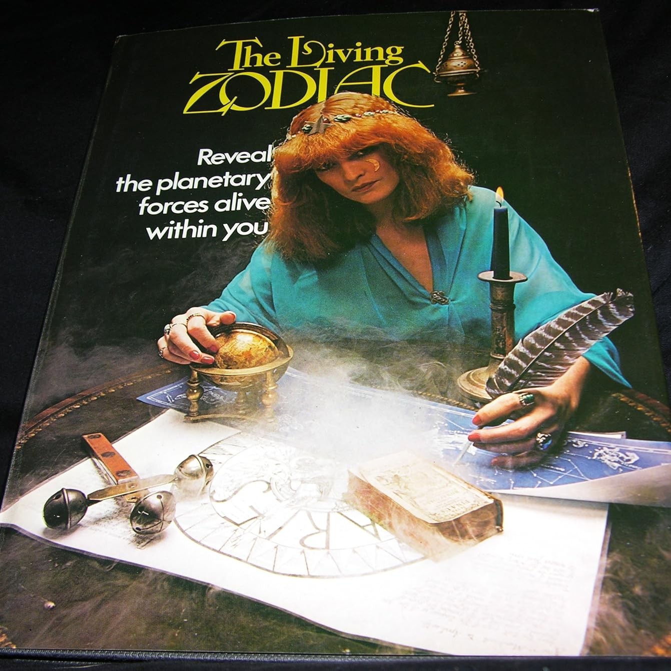 Living Zodiac book cover.