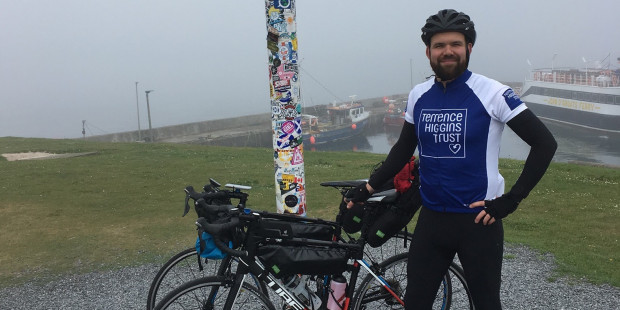 John O Groats - Sam Hampson with bike John O Groats - Sam Hampson with bike