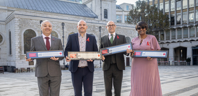 Mark Santos, Richard Angell, Dominic Edwardes and Barbara Tinubu holding City of London Freedom awards