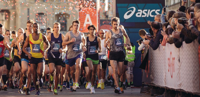 Oxford Half Marathon crowd of runners